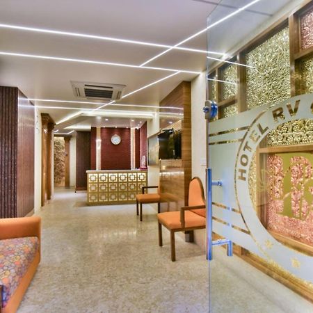 Hotel Rv Golden Amritsar Exterior foto