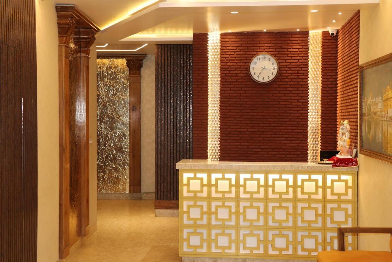 Hotel Rv Golden Amritsar Exterior foto